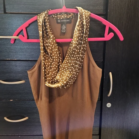 Inc top - Picture 2 of 2